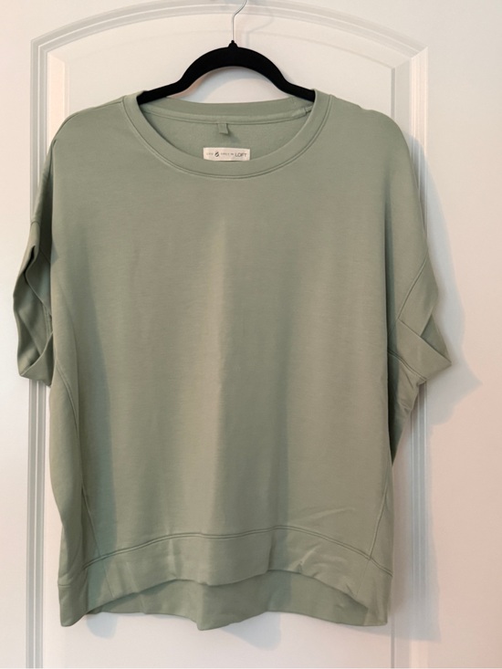 LOFT Tops - LOFT Sage Green Short Sleeve Sweatshirt - M